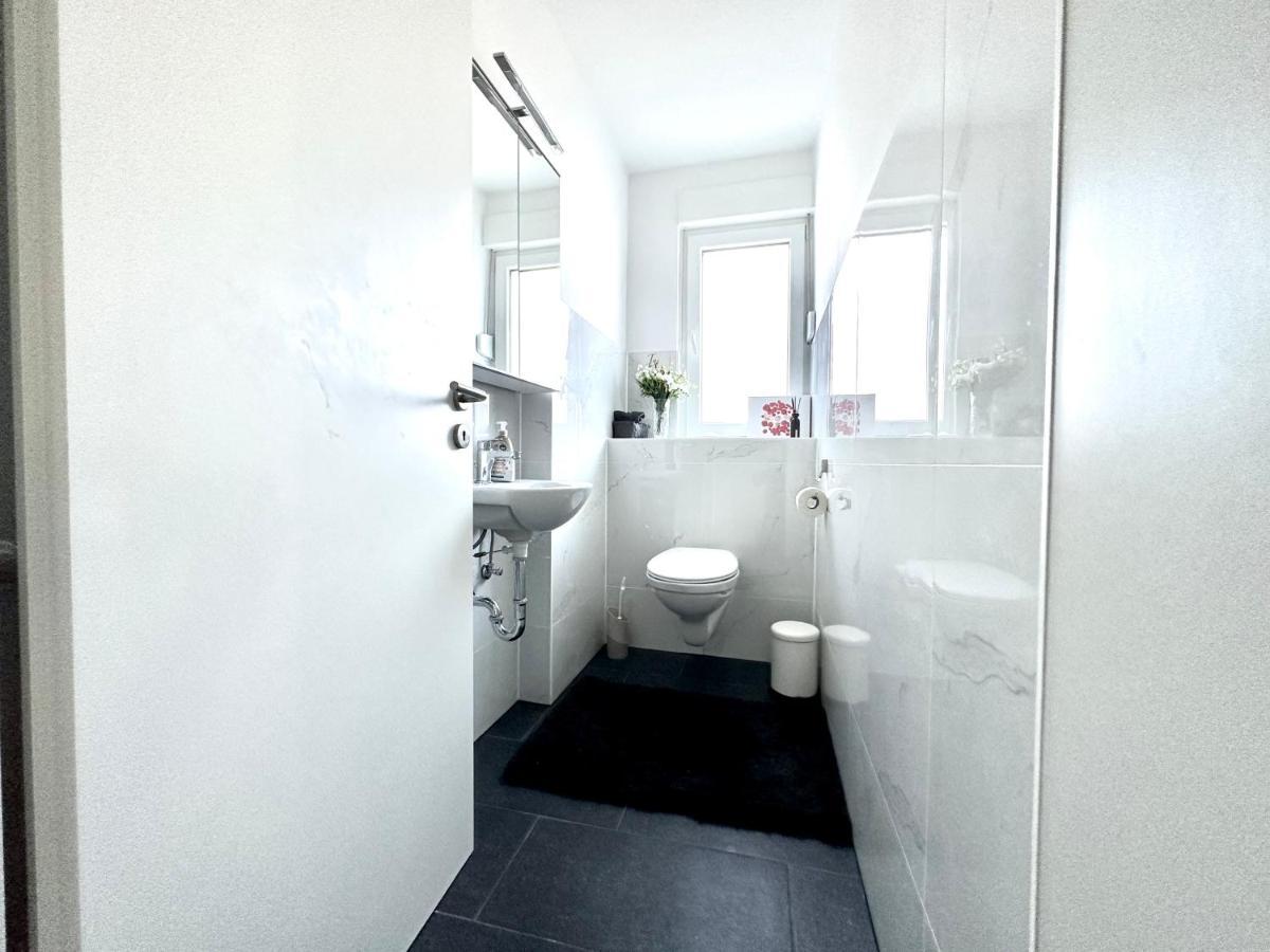 Stilvolles Apartment In บอนน์ ภายนอก รูปภาพ